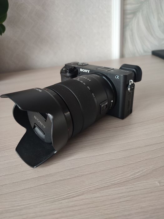 Sony  А6400 в отличном состоянии