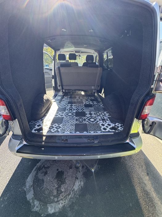 Wolkswagen transporter T5 1.9 TDI