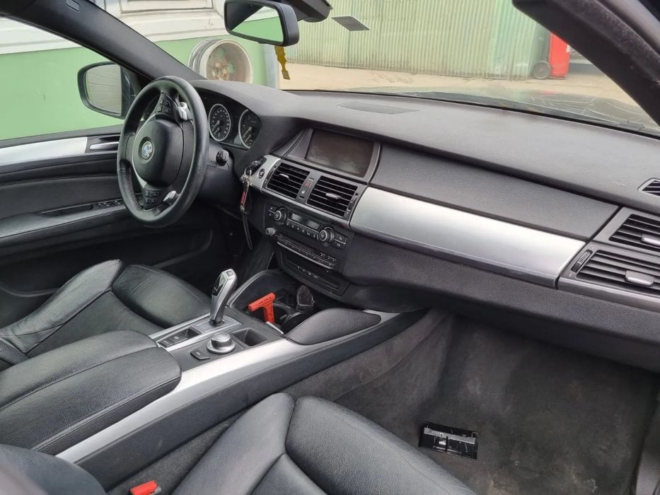 Dezmembram BMW X6, an 2009, motorizare 3.0 Diesel M57