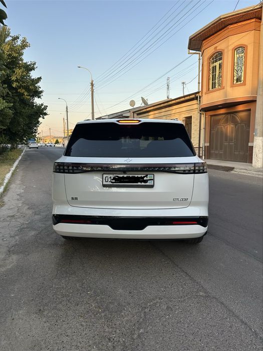 Dongfeng 008 ultra srochni sotlad