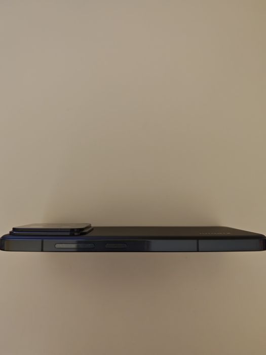 Телефон Xiaomi MI 14
