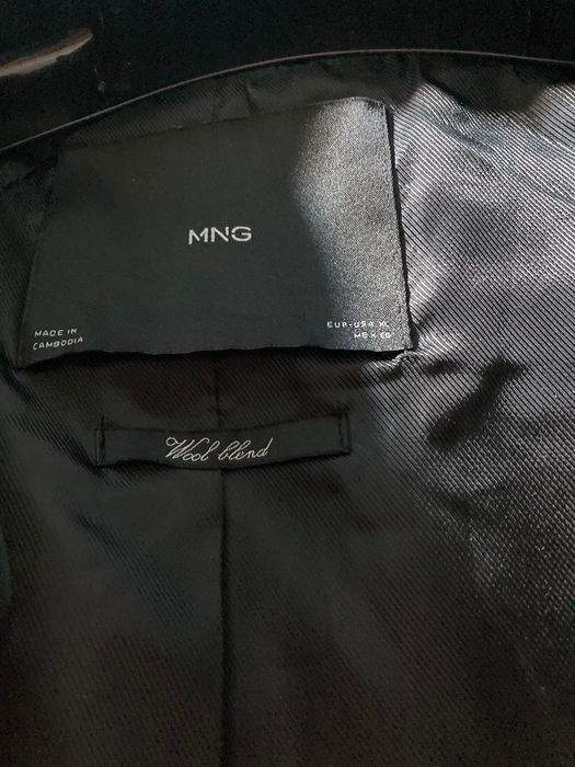 Продам пальто демисезонное