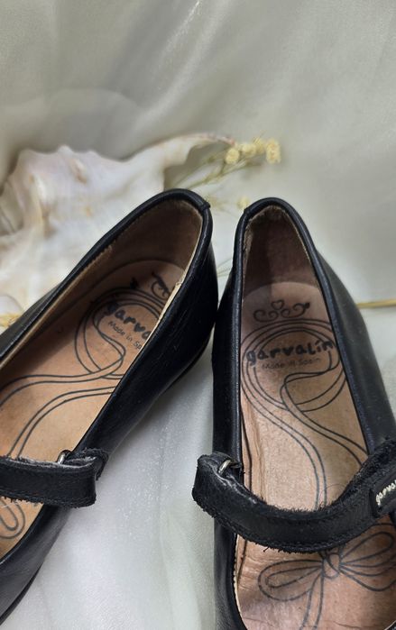 Туфли кожаные на девочку.  27р