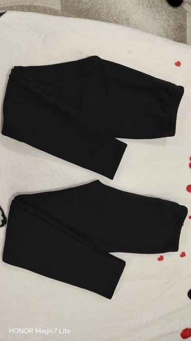 Pantaloni negri copii ,10 ani ,două perechi identice