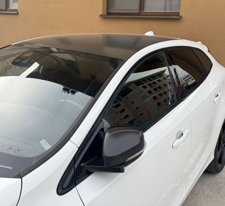 VOLVO V40 2015 — imagine 3