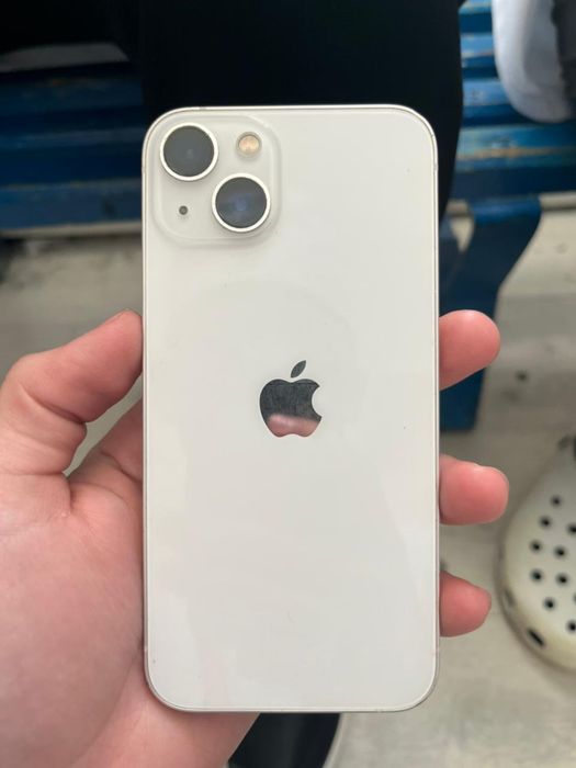 Айфон 13/128 гб идеал