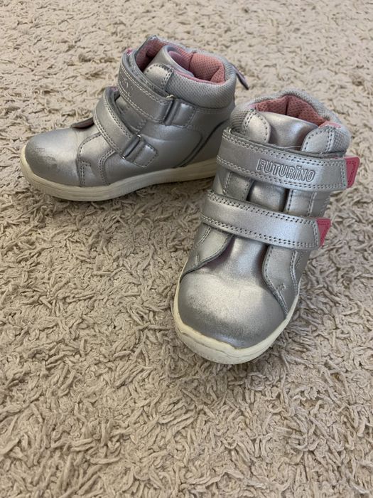 Ботиночки продам 27 размер