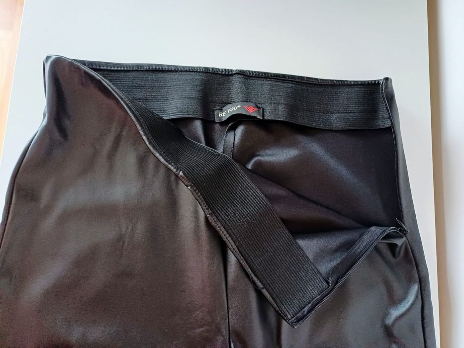 Pantaloni piele ecologica XS nepurtati Be you