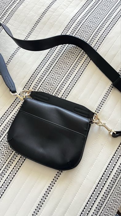 Чанта Tommy Hilfiger през рамо