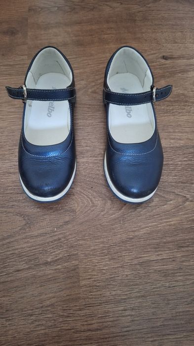 Pantofi / Sandale piele bleumarin fetite marimea 30