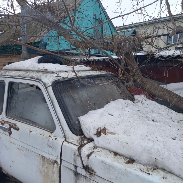 Продам ниву 21213