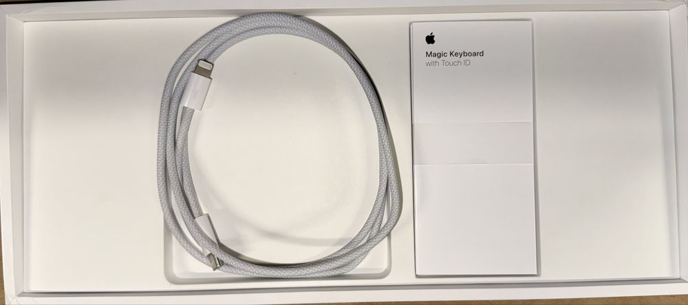 Apple Magic Keyboard Wireless Touch ID