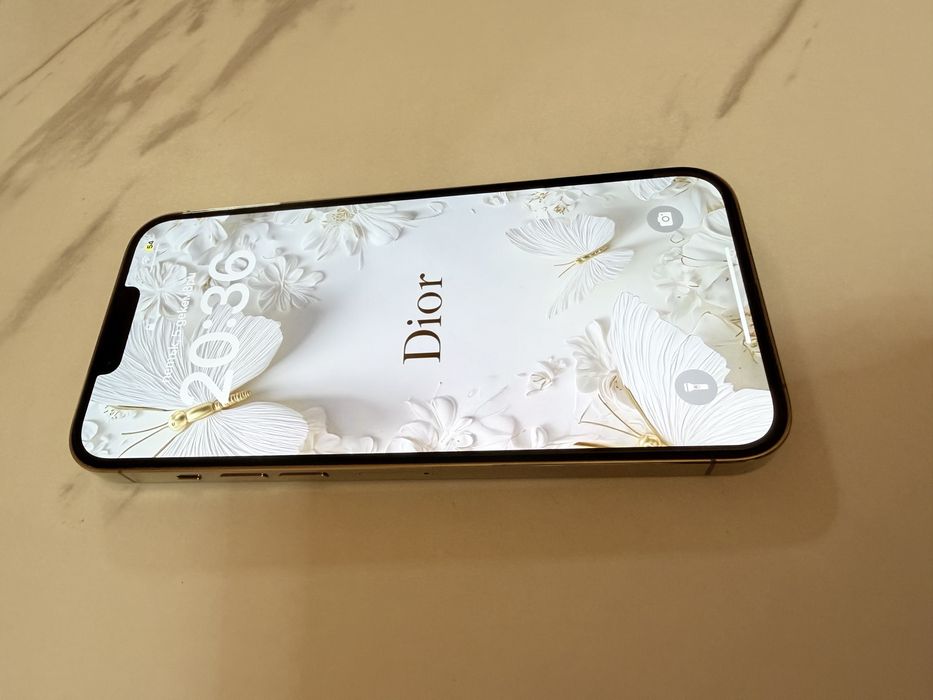 Iphone 13 pro max gold