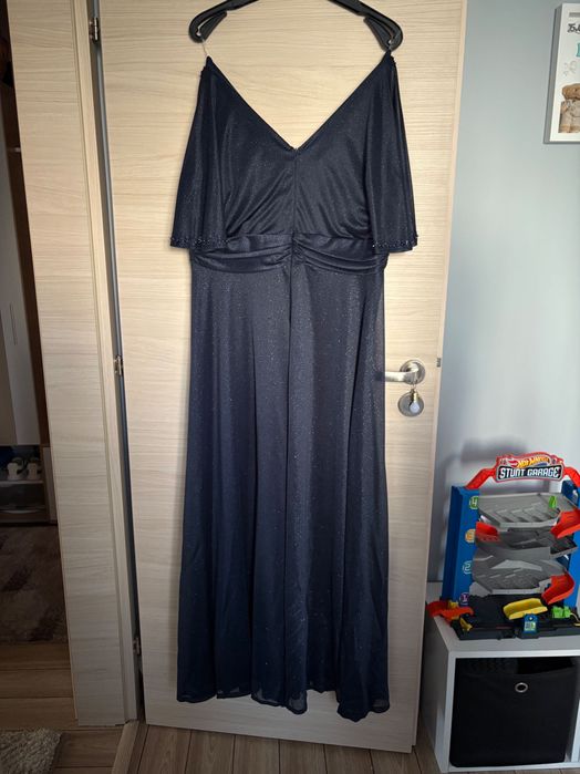 Официална дълга  рокля