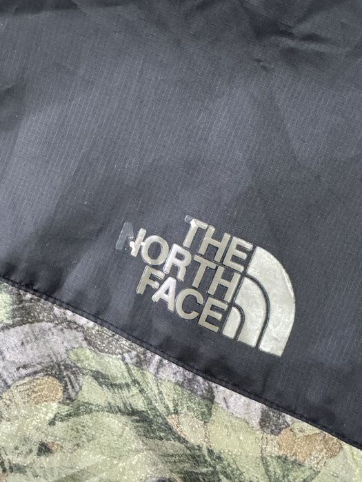 Мъжка ветровка THE NORTH FACE . Размер L