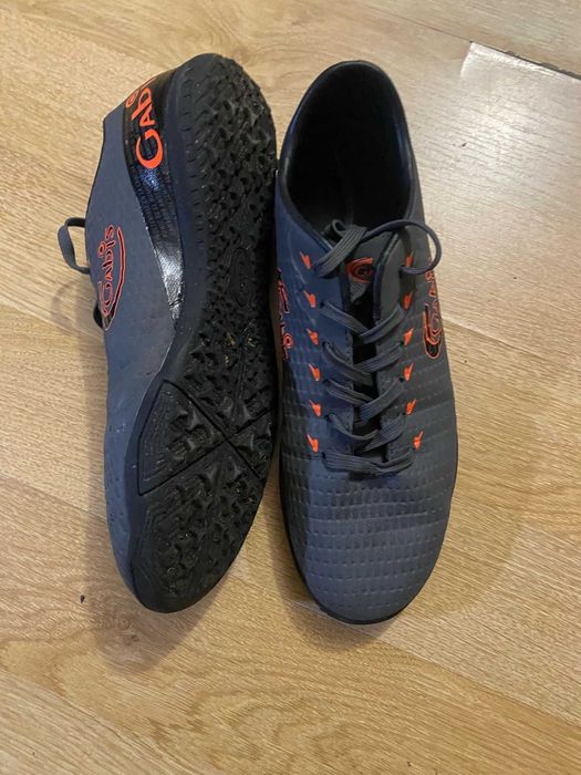 Ghete de fotbal sintetice "Gabis",