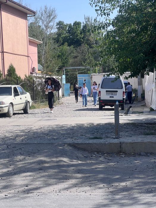 Продается дом в Городе Джума в центре города СОТИЛАДИ!! Торг срочно!!!