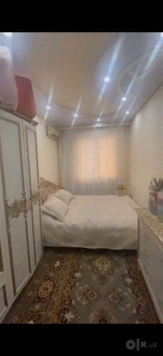 Uy sotiladi chilonzor 19kv 3xona 2 etaj