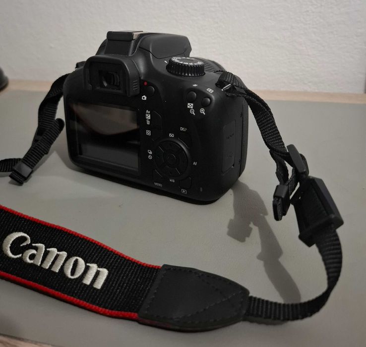 Canon 3000d / Rebel T100