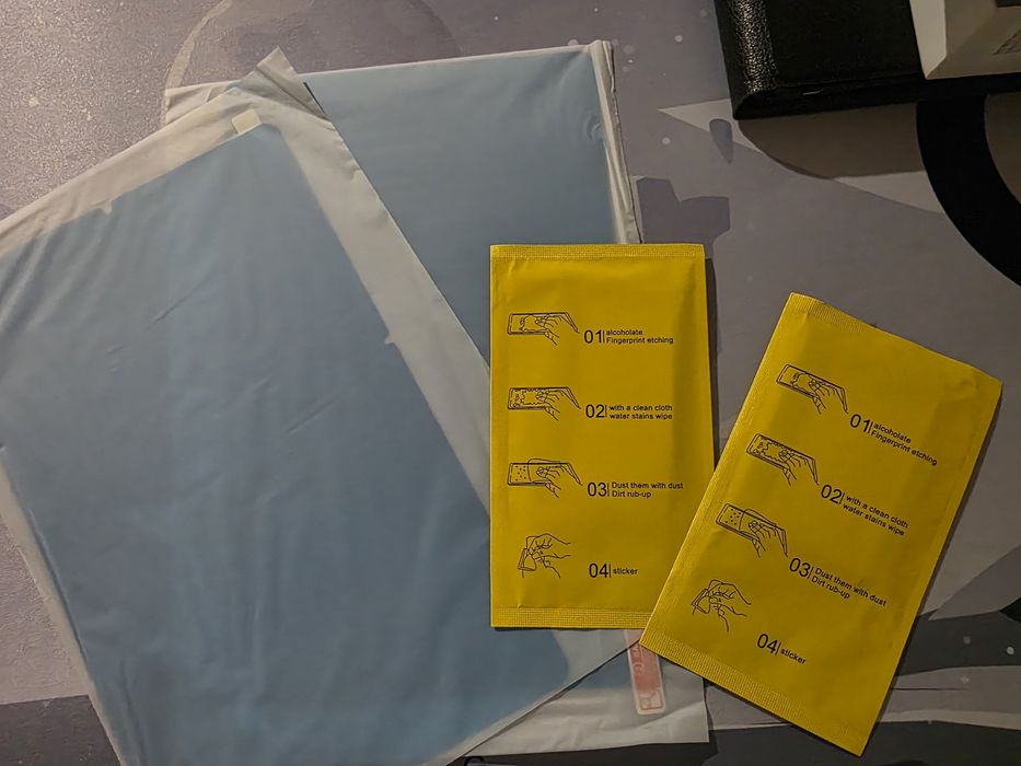 Samsung Galaxy Tab S6 Lite 2022 (64 GB) + Husă + Stylus + 2 folii paper-like (de rezervă)