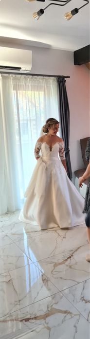 rochie de mireasa marca Pronovias, model A