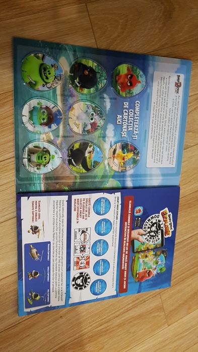 Colecție cartonașe holografice Angry Birds 2