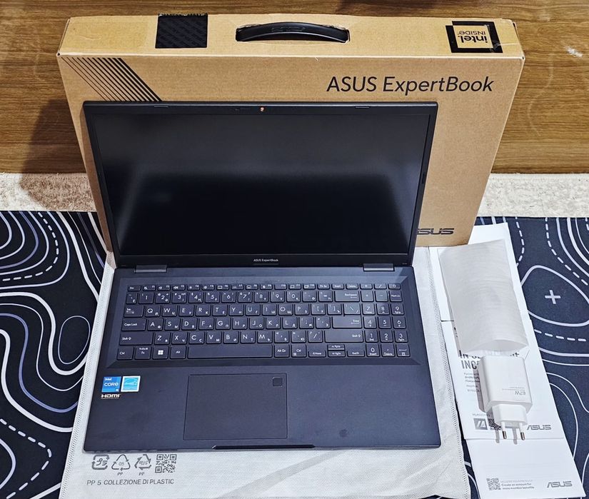 Asus ExpertBook 15 ozu16,ssd512 10 ядерный!