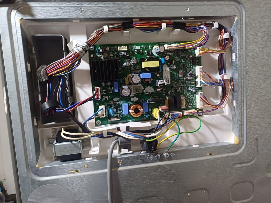 Ремонт холодильников