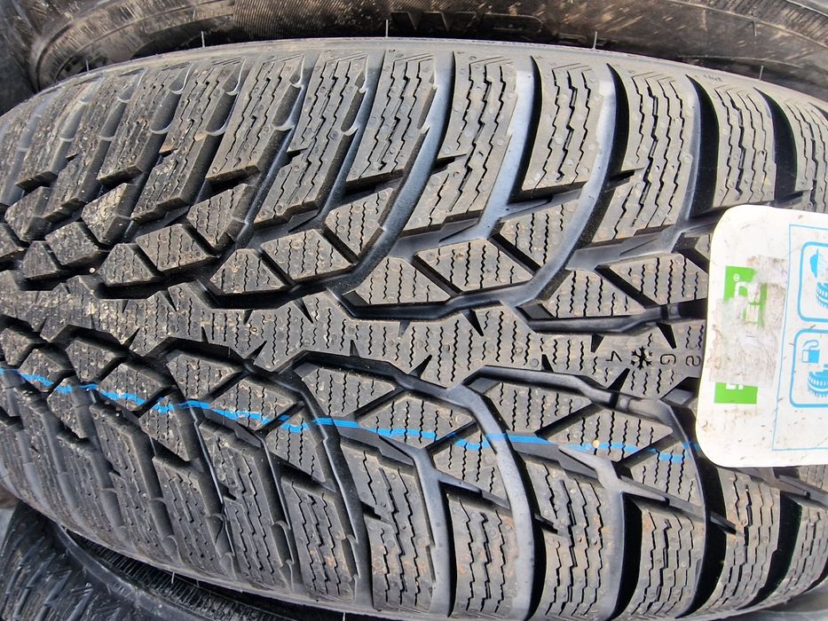 Anvelope 205/65R16 marca Nokian, M+S, noi