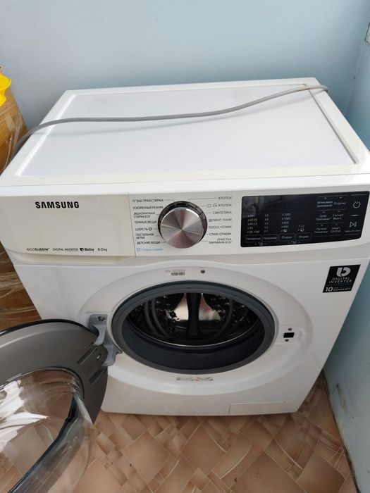 Продам стиральную машину 8 кг