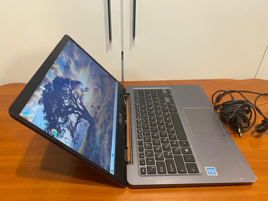 Ультрабук ASUS Vivobook