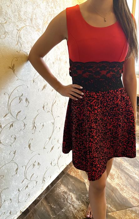 Рокли нови и малко носени