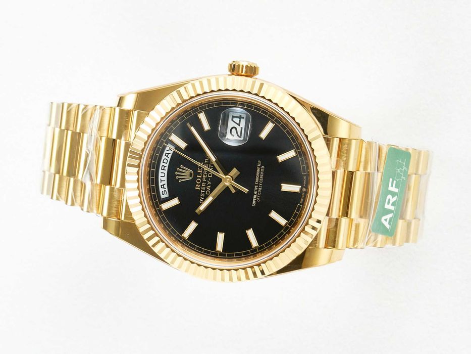 Aвтоматичен мъжки часовник Rolex Oyster Perpetual Day-Date 40