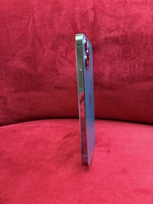 Iphone 12 pro!impecabil!80%baterie!256gb!încarcator cablu husa piele!