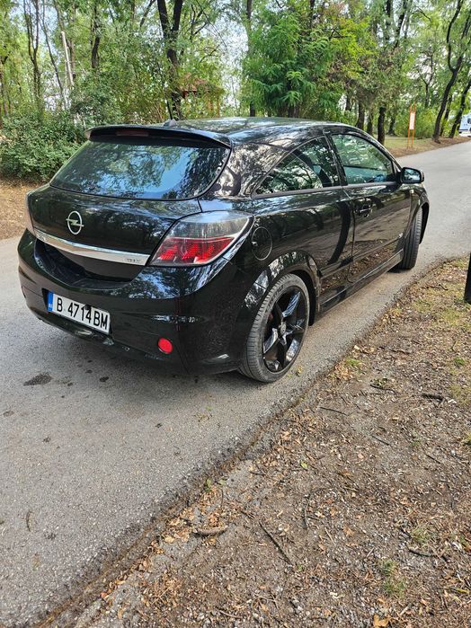 Opel astra h gtc 1.9 opc line