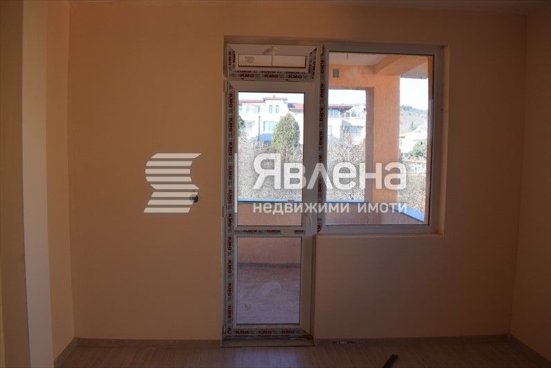 Продава се Къща в Приморско - 158 кв.м за 950 €/кв.м - Снимка #2