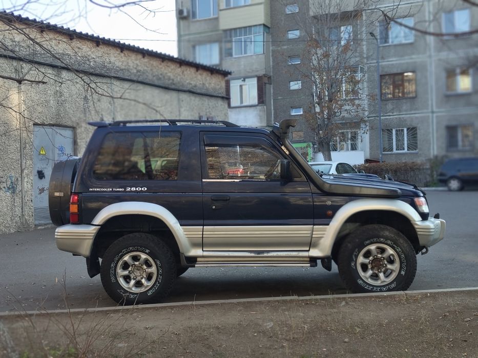 Продам внедорожник Pajero 2