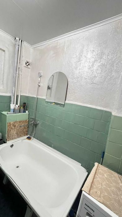 Продам 2-ух комн квартиру, в районе 2 гор больницы