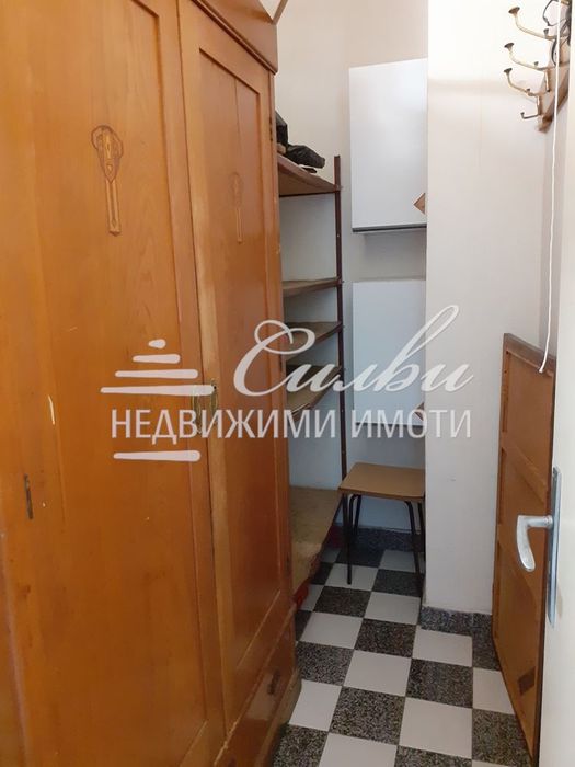 Дава се под наем Двустаен апартамент в Шумен, Добруджански - 50 кв.м за 204 € - Снимка #5