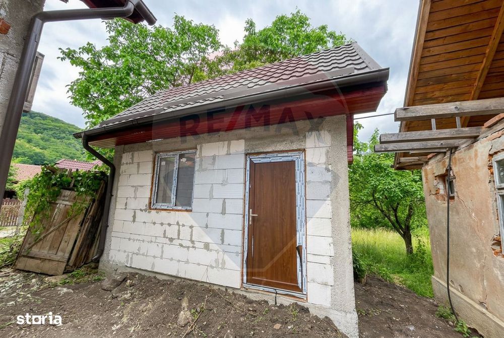 Casă de vânzare | Moldovenesti | Renovare necesară