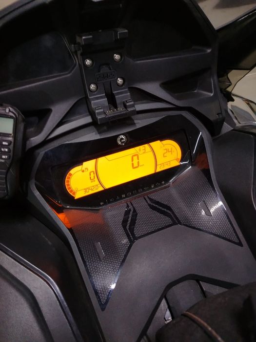 BRP Ski-Doo Expedition 900