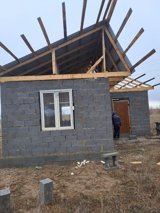 Срочно Продам 3 комн  времянку