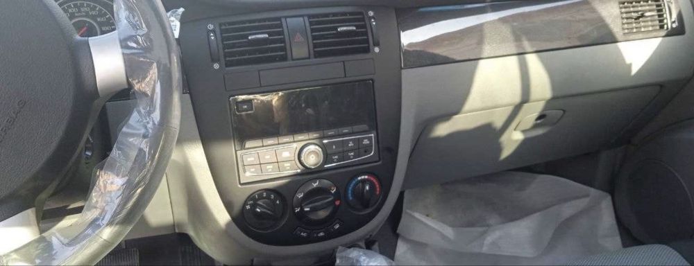 Chevrolet gentra darkmoon blue