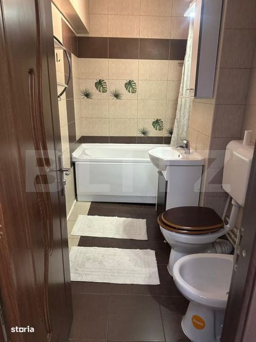 Apartament 3 camere, 66 mp, zona Nicolina