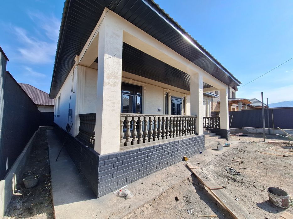 Римский Колона и балясина