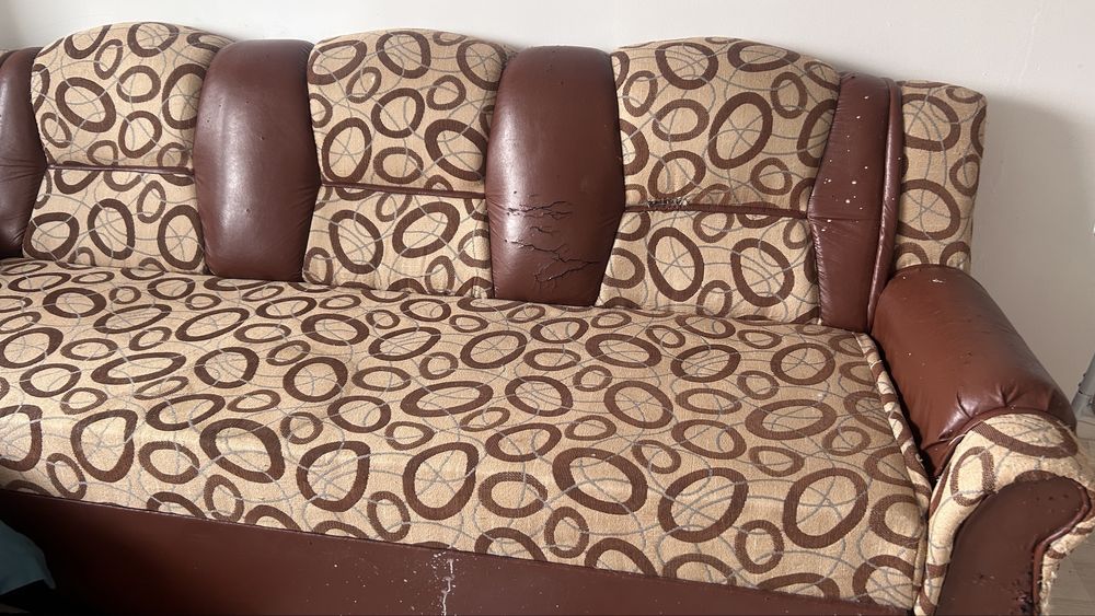 Canapea extensibila 3 locuri piele