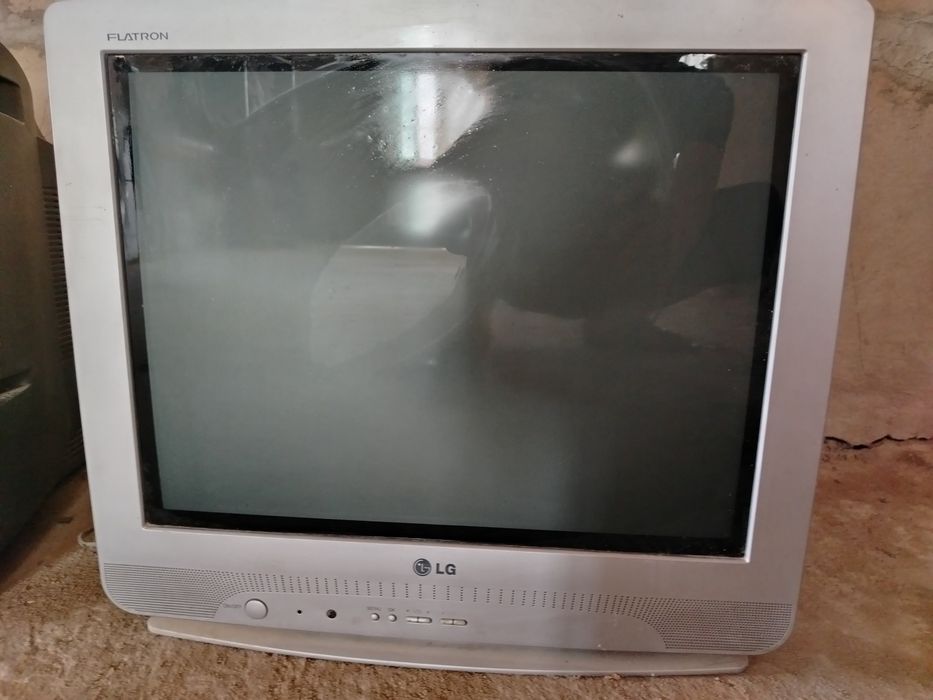 Продам 3 телевизора LG, Panasonic, LG