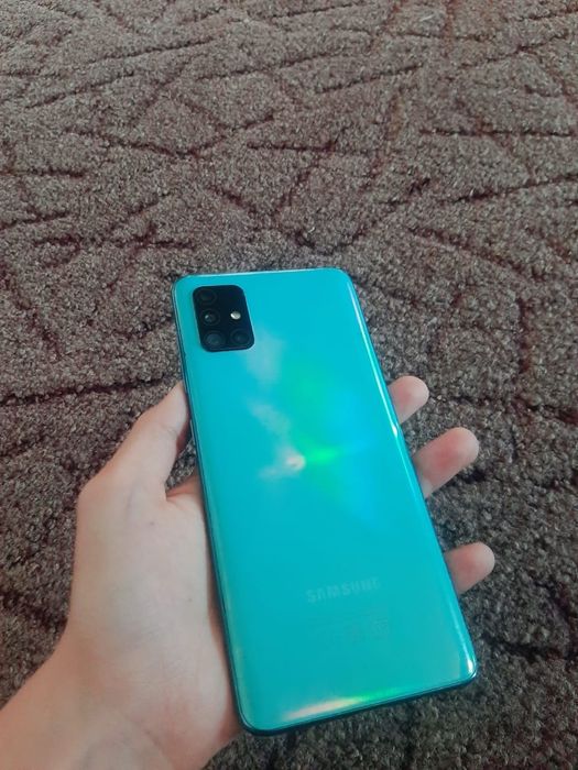 Срочно Продам самсунг А51