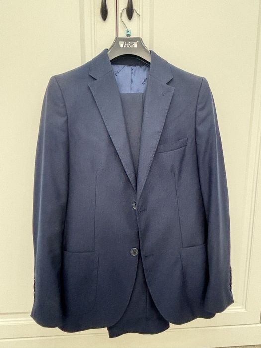 Школьный форма TUGI