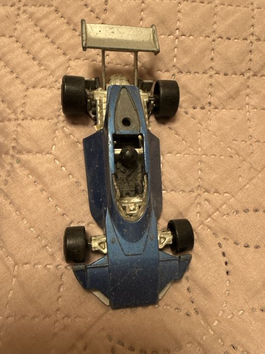 Продавам Matchbox made in Bulgaria нови модели